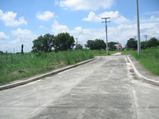 Lakewood Cabanatuan Road 2